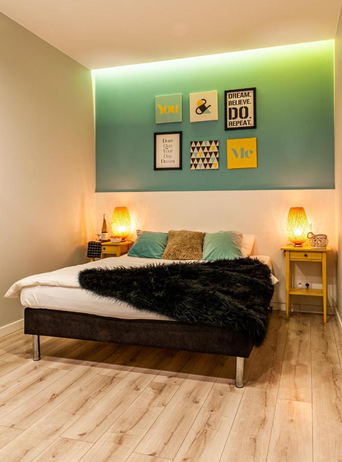 Home & Travel Лодзь Экстерьер фото