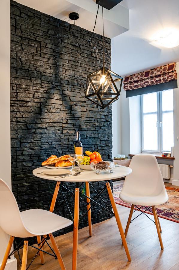 Home & Travel Лодзь Экстерьер фото