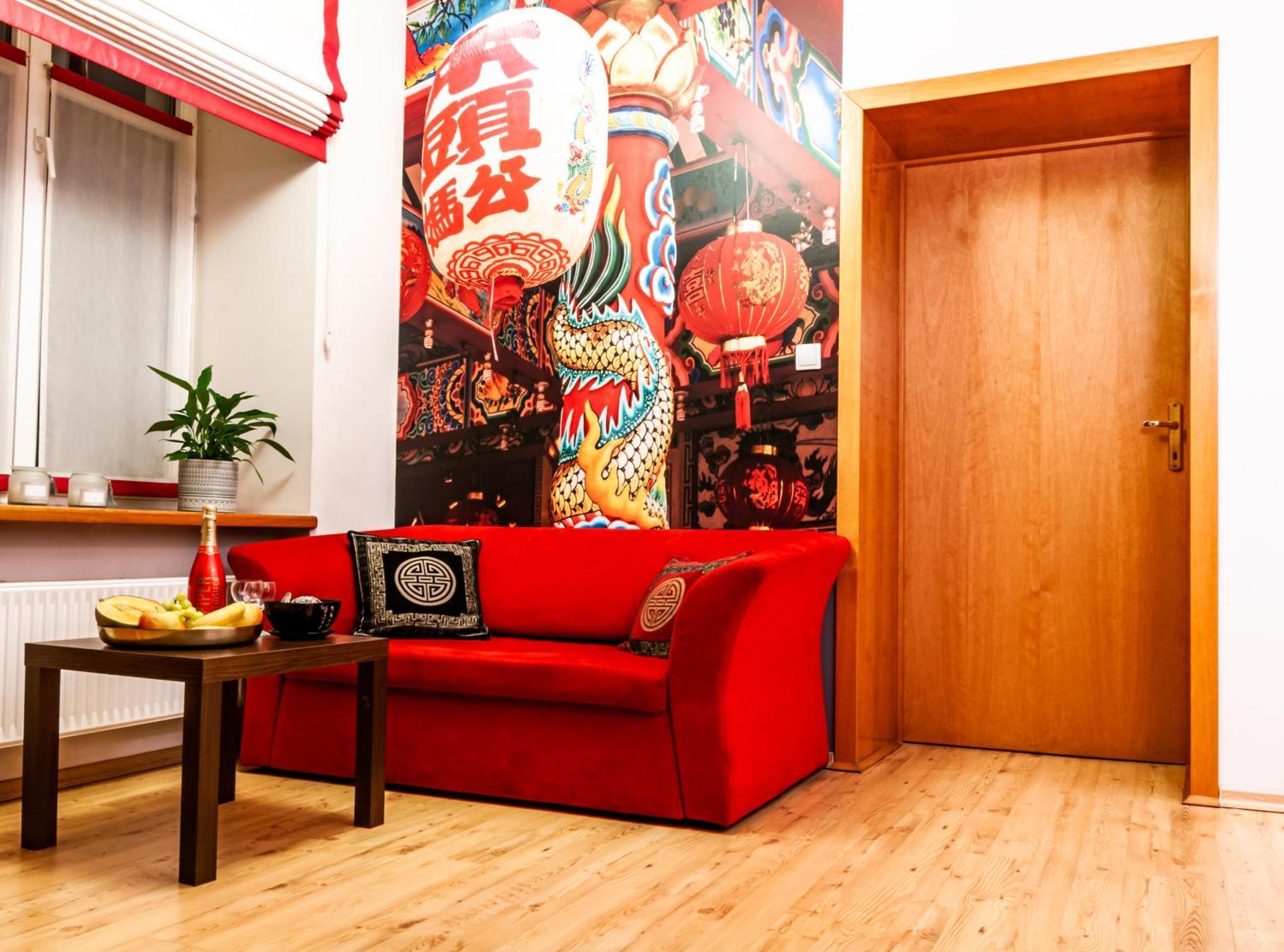 Home & Travel Лодзь Экстерьер фото