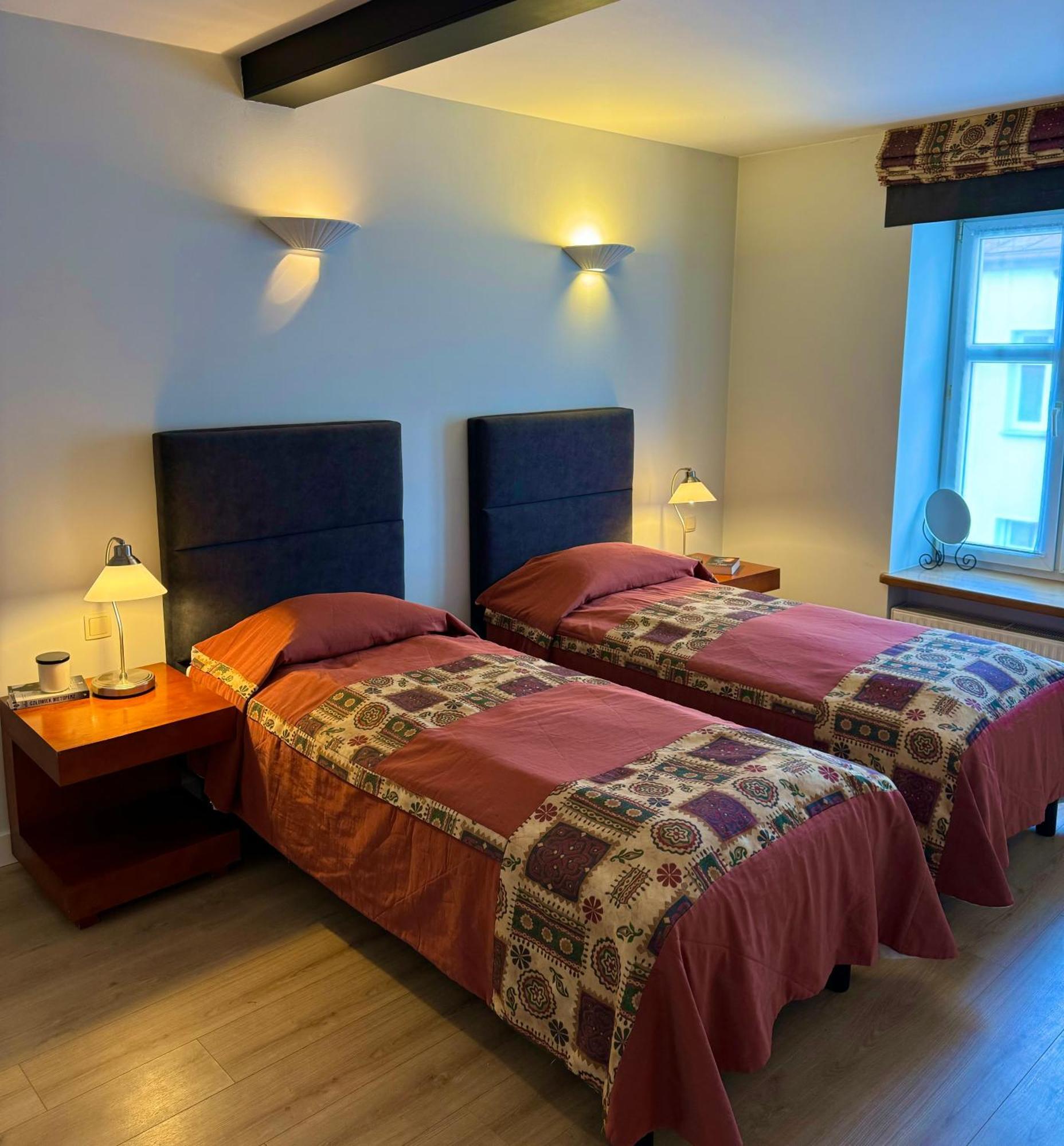 Home & Travel Лодзь Экстерьер фото